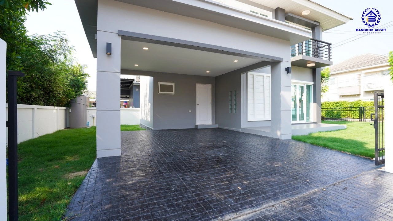 บ้านรีโนเวทใหม่ โครงการ เพอร์เฟคเพลส2 รัตนาธิเบศร์ จากแบรนด์ Property Perfect เนื้อที่ 64 ตร.ว. พื้นที่ใช้สอย 151.32 ตรม. ฟังก์ชันพร้อม 3 ห้องนอน 3 ห้องน้ำ 2 ที่จอดรถ บนที่สุดแห่งทำเลโซนเมือง เชื่อมต่อทุกการเดินทาง ใกล้เซ็นทรัลรัตนาธิเบศร์ จุดขึ้นทางด่วน "งามวงศ์วาน" และรถไฟฟ้า "สถานีไทรม้า"