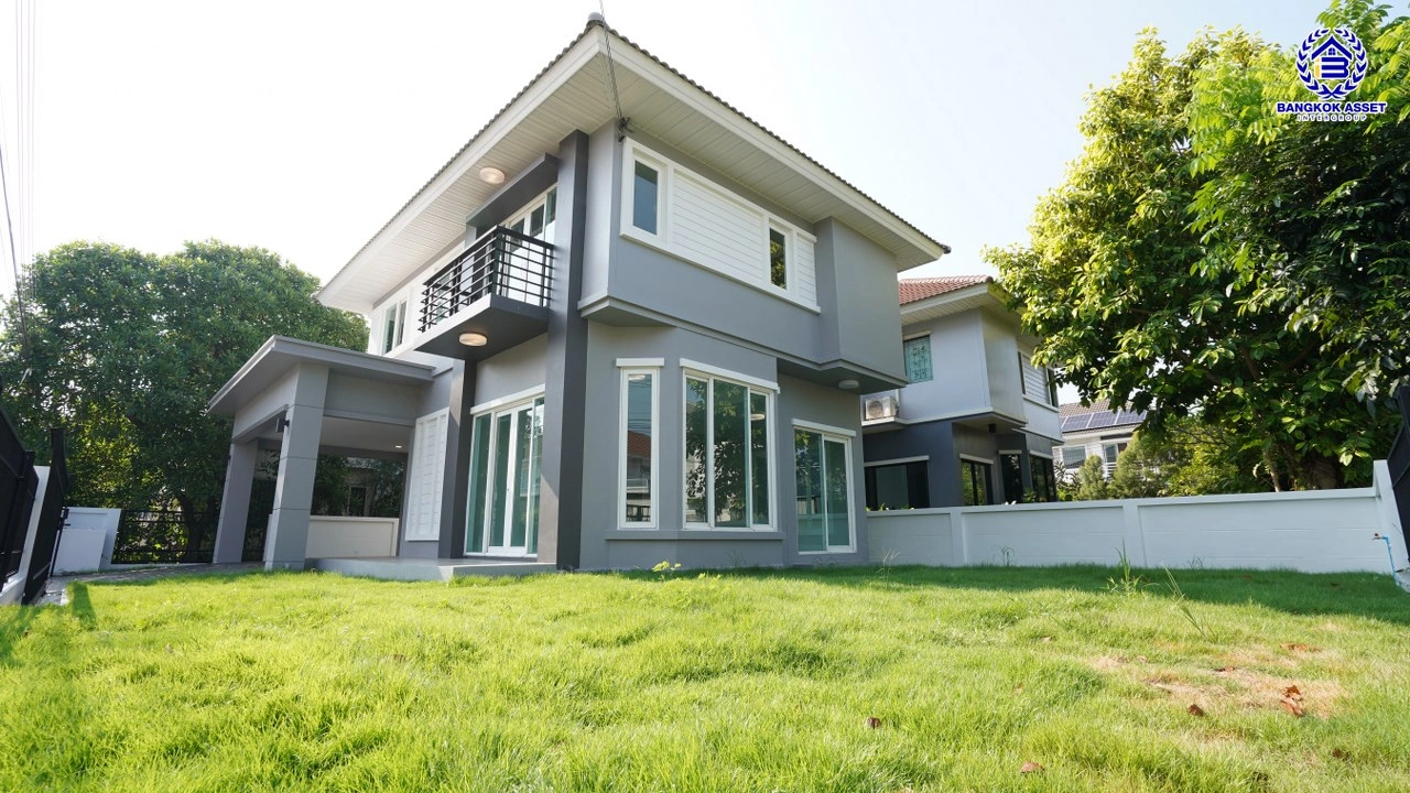 บ้านรีโนเวทใหม่ โครงการ เพอร์เฟคเพลส2 รัตนาธิเบศร์ จากแบรนด์ Property Perfect เนื้อที่ 64 ตร.ว. พื้นที่ใช้สอย 151.32 ตรม. ฟังก์ชันพร้อม 3 ห้องนอน 3 ห้องน้ำ 2 ที่จอดรถ บนที่สุดแห่งทำเลโซนเมือง เชื่อมต่อทุกการเดินทาง ใกล้เซ็นทรัลรัตนาธิเบศร์ จุดขึ้นทางด่วน "งามวงศ์วาน" และรถไฟฟ้า "สถานีไทรม้า"