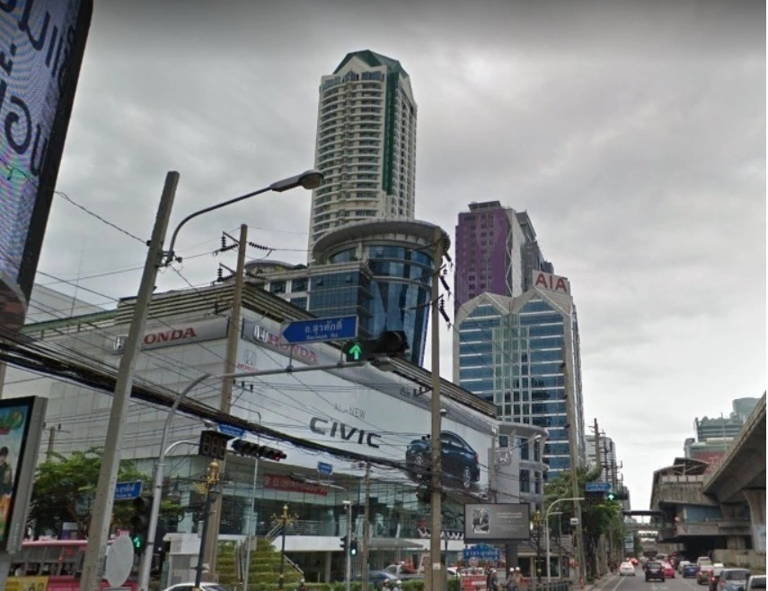 ขายคอนโด สาทร เฮ้าส์ (Sathorn House) ขนาด 65 ตร.ม. ชั้น 45 วิวเมืองเปิดโล่ง 2 ห้องนอน เฟอร์นิเจอร์ครบ พร้อมอยู่ ติด BTS สุรศักดิ์ ทำเลสาทร ใกล้สีลม CBD เหมาะอยู่อาศัยและลงทุน มีที่จอดรถส่วนตัว