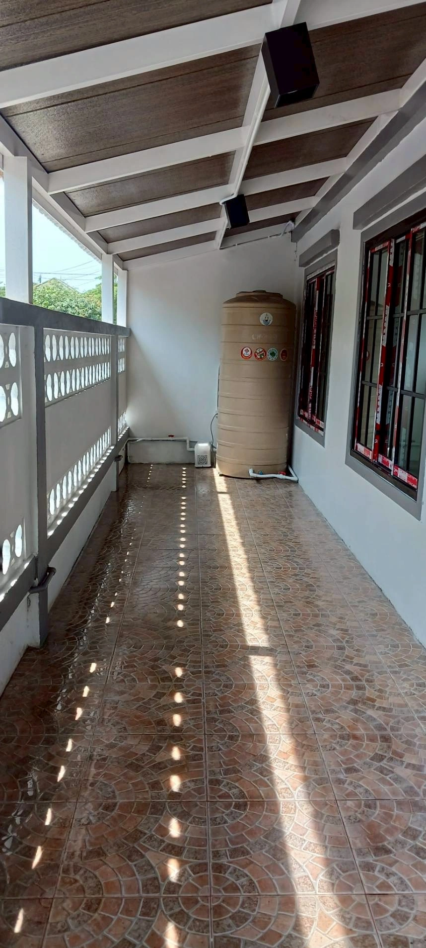 ขายบ้านแฝด 2 ชั้น พฤกษา 14A หลังมุม 23.90 ตรว. ซอยวัดลาดปลาดุก อ.บางใหญ่ จ.นนทบุรี ราคา  2,250,000 บาท