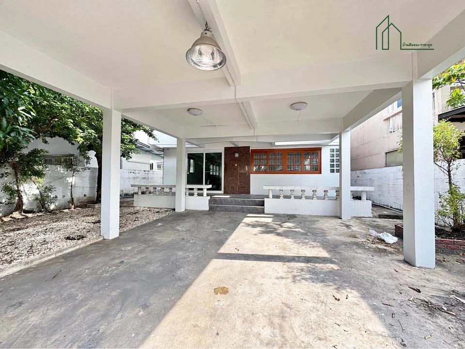 บ้านเดี่ยว 90 ตร.วา หมู่บ้านเมืองทอง 2 ซอย พัฒนาการ 53