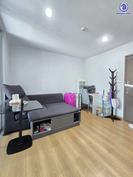 คอนโดมือสอง โครงการ ฮอลล์มาร์ค แจ้งวัฒนะ พื้นที่ใช้สอยขนาด 28.59 ตร.ม. ฟังก์ชัน 1 ห้องนอน 1 ห้องน้ำ 1 ห้องนั่งเล่น ที่จอดรถ 1 คัน พร้อมเข้าอยู่ บนทำเลเดินทางสะดวก เชื่อมต่อหลายเส้นทาง ใกล้รถไฟฟ้าสายสีชมพู "สถานีแจ้งวัฒนะ-ปากเกร็ด 28" และทางด่วน "ศรีรัช"