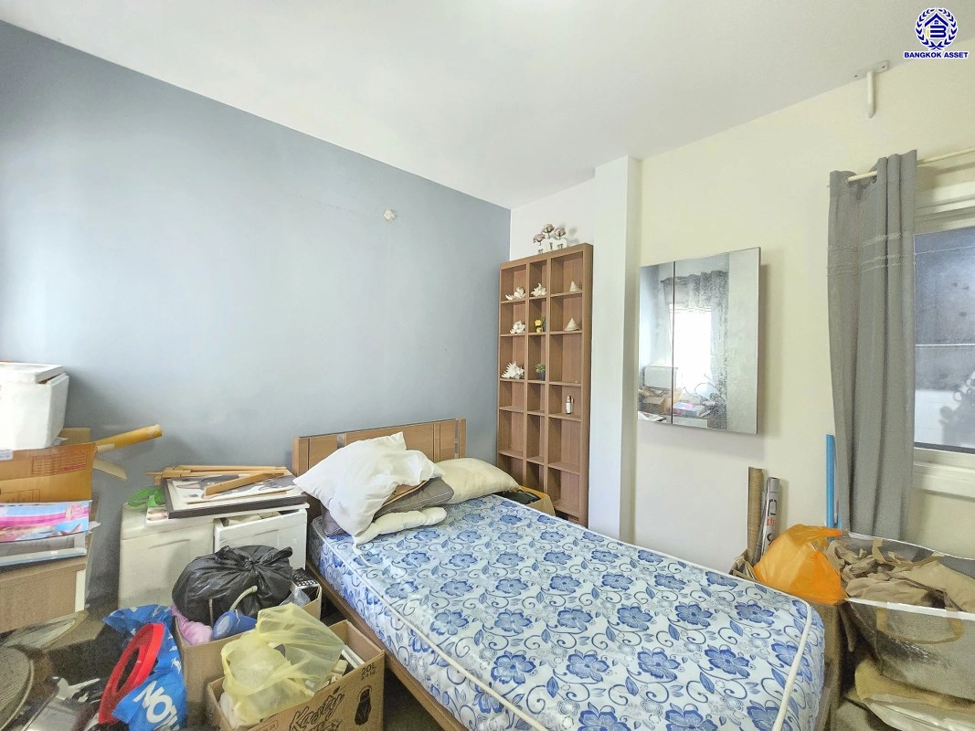 บ้านมือสอง โครงการ บ้านวิวสวน ไทรน้อย เนื้อที่ 53 ตร.ว. พื้นที่ใช้สอย 132 ตร.ว. ฟังก์ชัน 3 ห้องนอน 3 ห้องน้ำ 1 ที่จอดรถ ทำเลดี เชื่อมต่อหลายเส้นทาง ถนนกาญจนาภิเษก, ถนนรัตนาธิเบศร์ และถนนบางกรวย-ไทรน้อย และใกล้เซ็นทรัลเวสต์เกต