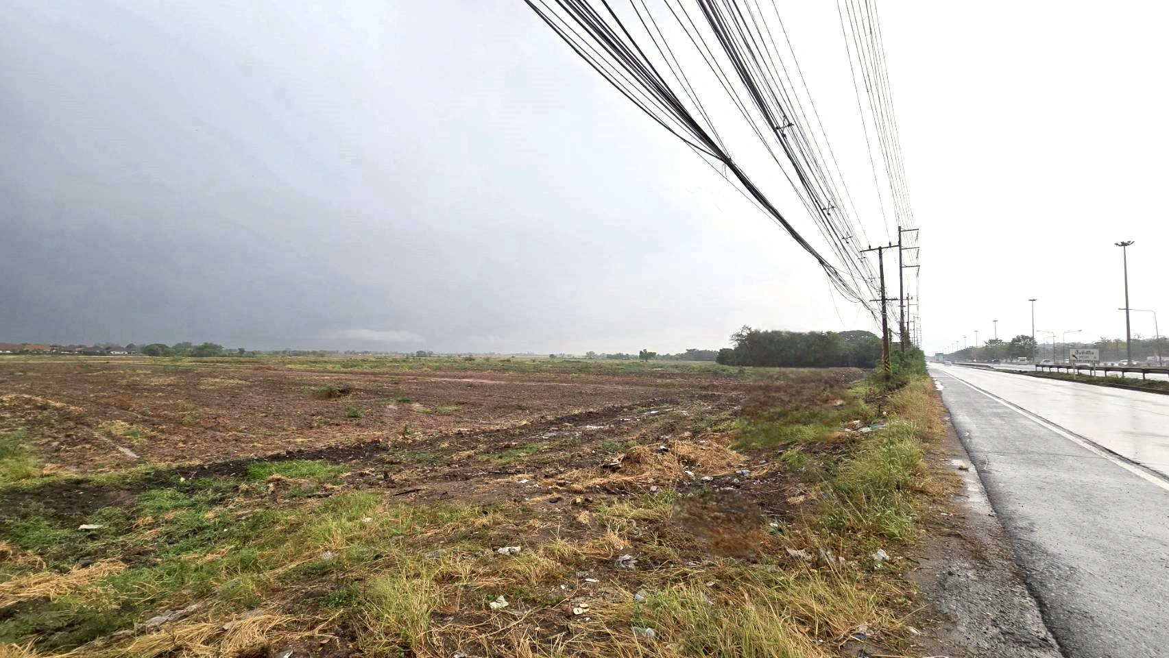 ขายที่ดินเปล่า 35-0-62 ไร่ ติดถนนสายหลักพหลโยธิน (ขาออก) ต.หนองยาว อ.เมืองสระบุรี  จ.สระบุรี ราคา 245,455,000 บาท