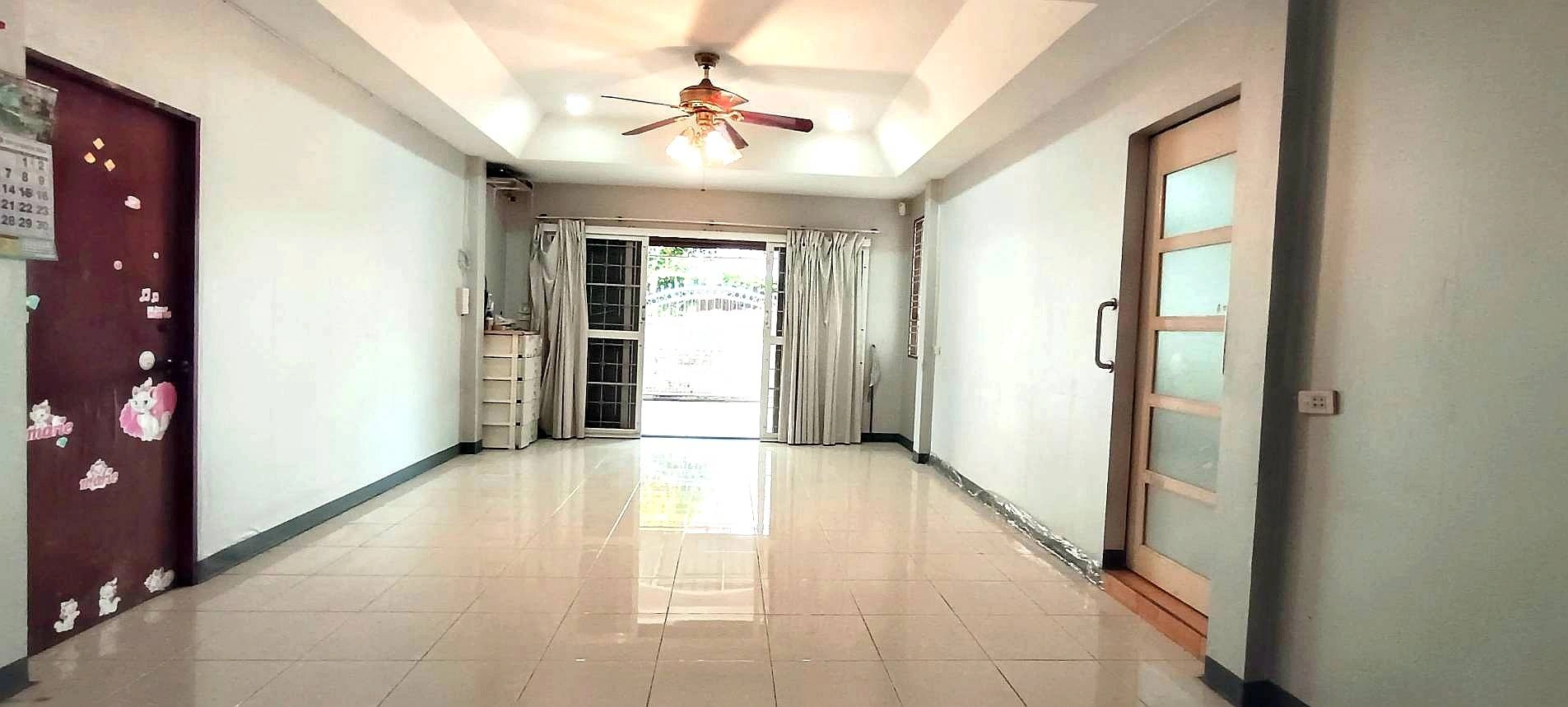 ✨ ขายบ้านเดี่ยว หมู่บ้าน ช.รุ่งเรือง 6  | ถนนเมน | 54 ตร.วา | 6 ห้องนอน | พร้อมอยู่ ใกล้ MRT & เซ็นทรัลเวสต์เกต 🏡