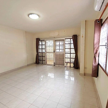 ✨ ขายบ้านเดี่ยว หมู่บ้าน ช.รุ่งเรือง 6  | ถนนเมน | 54 ตร.วา | 6 ห้องนอน | พร้อมอยู่ ใกล้ MRT & เซ็นทรัลเวสต์เกต 🏡