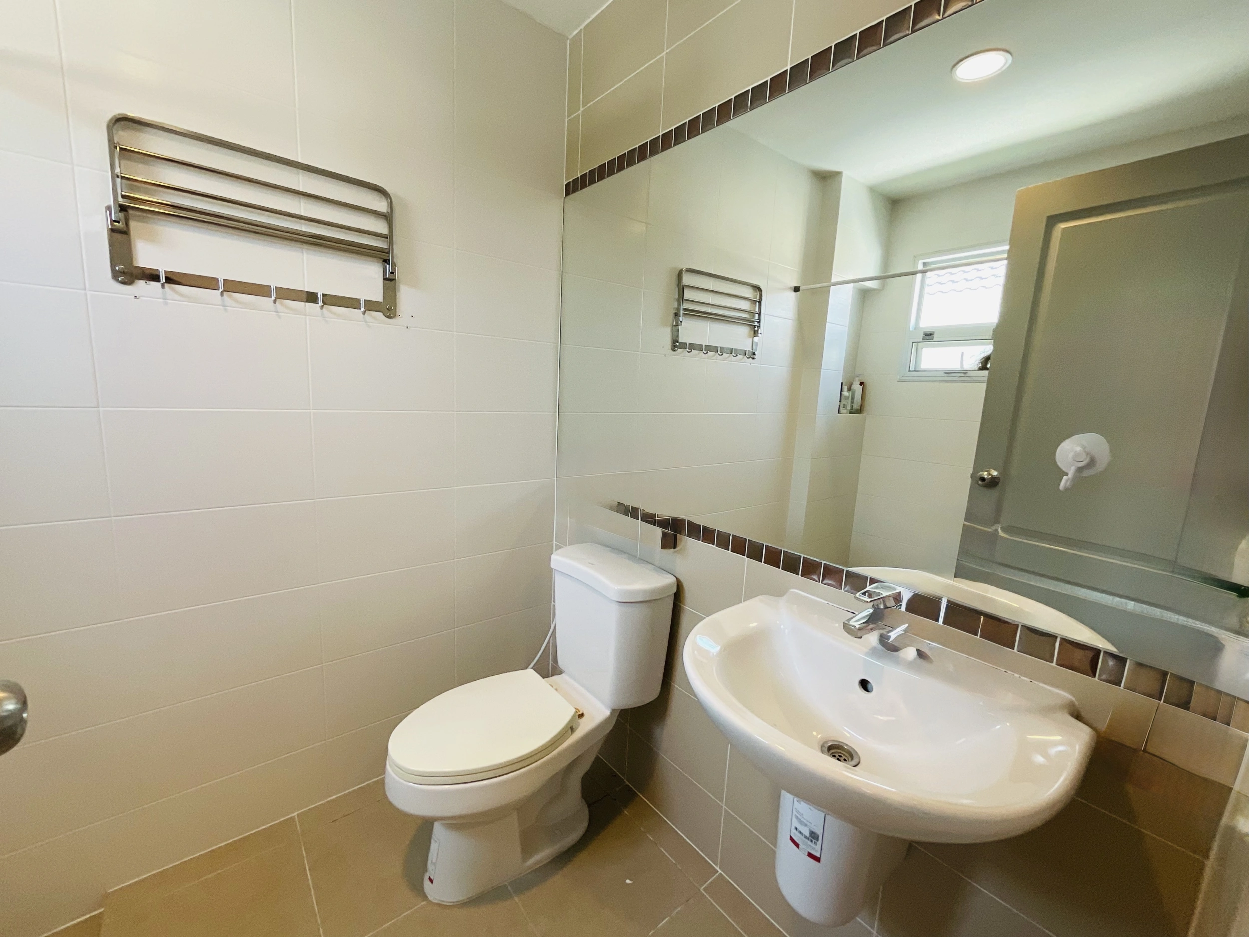 บ้านสวยมือสอง หน้าบ้านไม่ชนใคร หลังริม