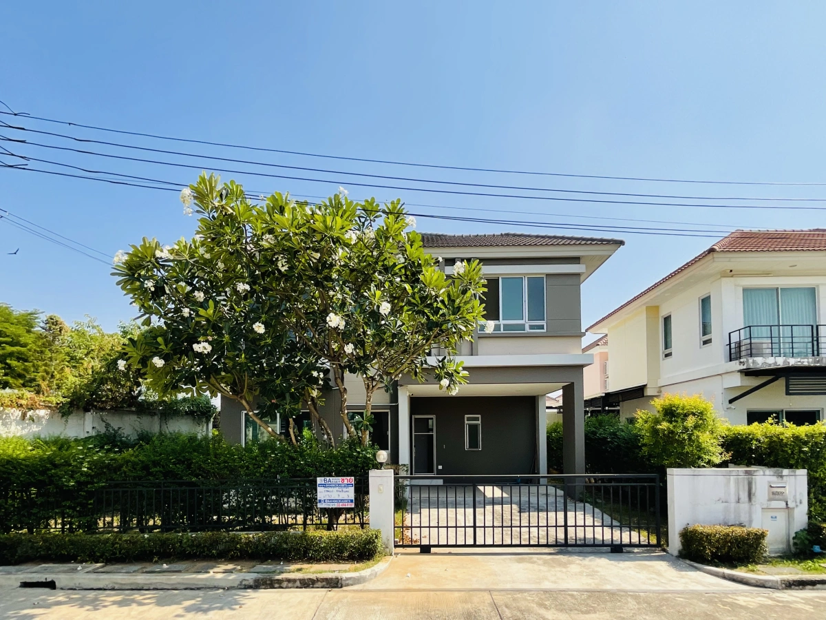 บ้านสวยมือสอง หน้าบ้านไม่ชนใคร หลังริม