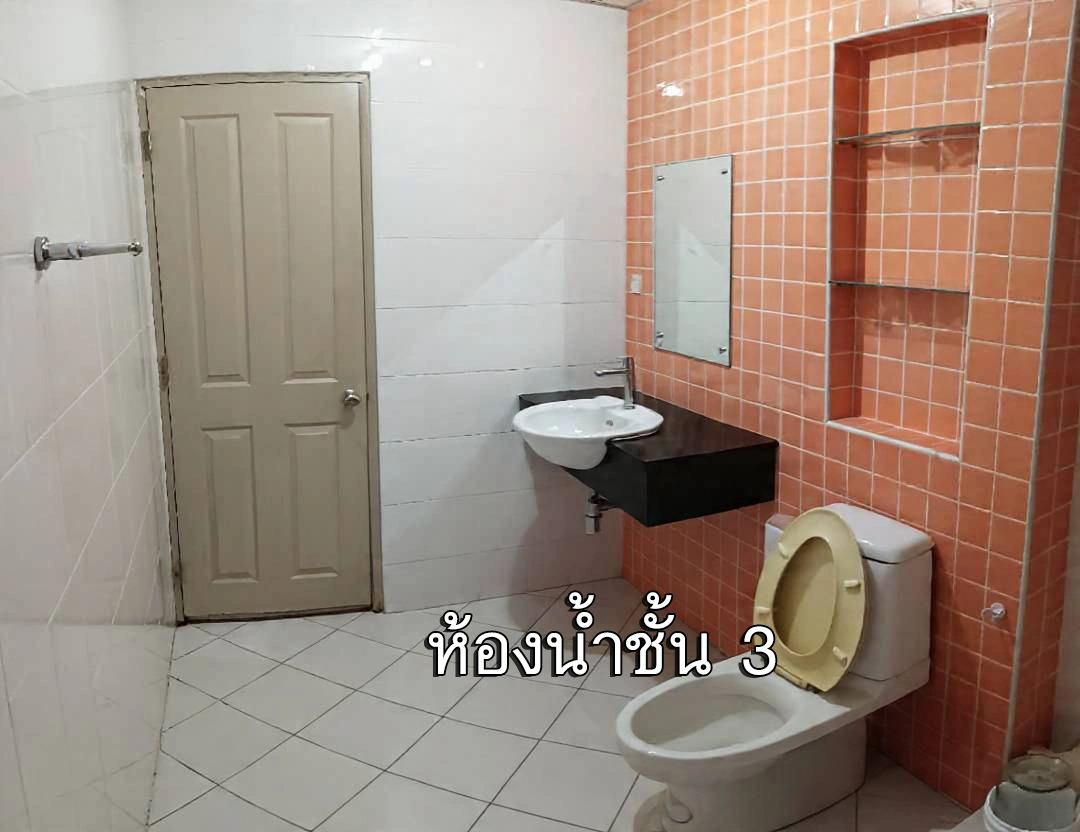 ขายบ้านกลางเมือง พระราม 9 - ลาดพร้าว ขนาด 24.5 ตร.ว. ราคา5.8 ล้าน