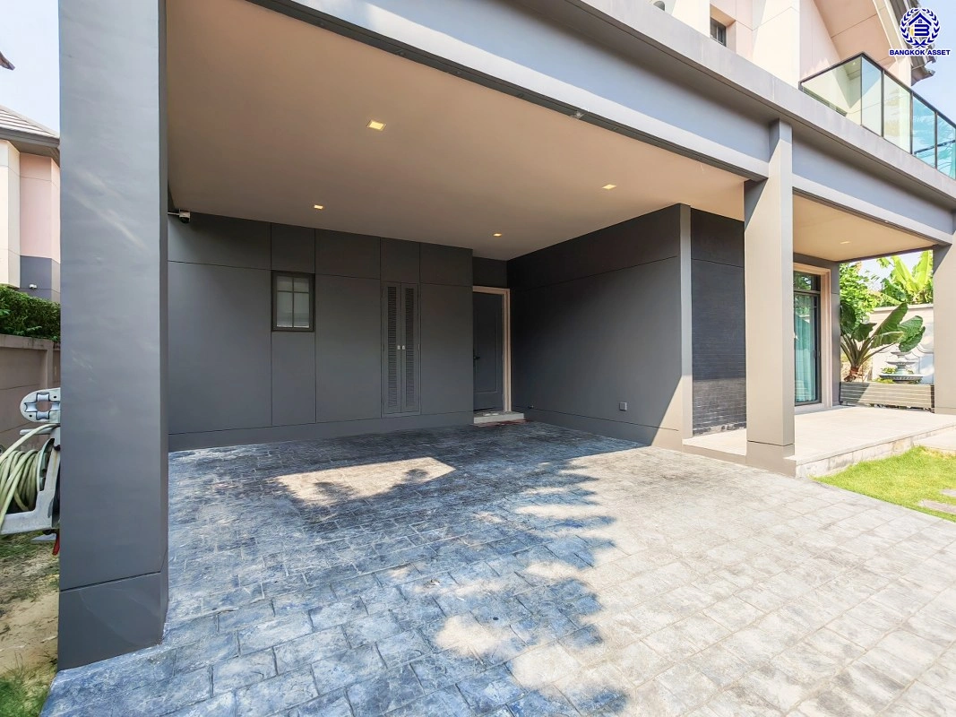 บ้านมือสอง โครงการ บางกอก บูเลอวาร์ด สาทร-ปิ่นเกล้า จาก SC ASSET เนื้อที่ 75.8 ตร.ว. พื้นที่ใช้สอย 250 ตร.ม. ฟังก์ชัน 4 ห้องนอน 3 ห้องน้ำ จอดรถได้ 2 คัน บนทำเลใจกลางราชพฤกษ์ ใกล้ห้างเซ็นทรัล เวสต์วิลล์, ทางพิเศษประจิมรัถยา พร้อมเชื่อมสู่สาทร-ปิ่นเกล้า ได้อย่างรวดเร็ว