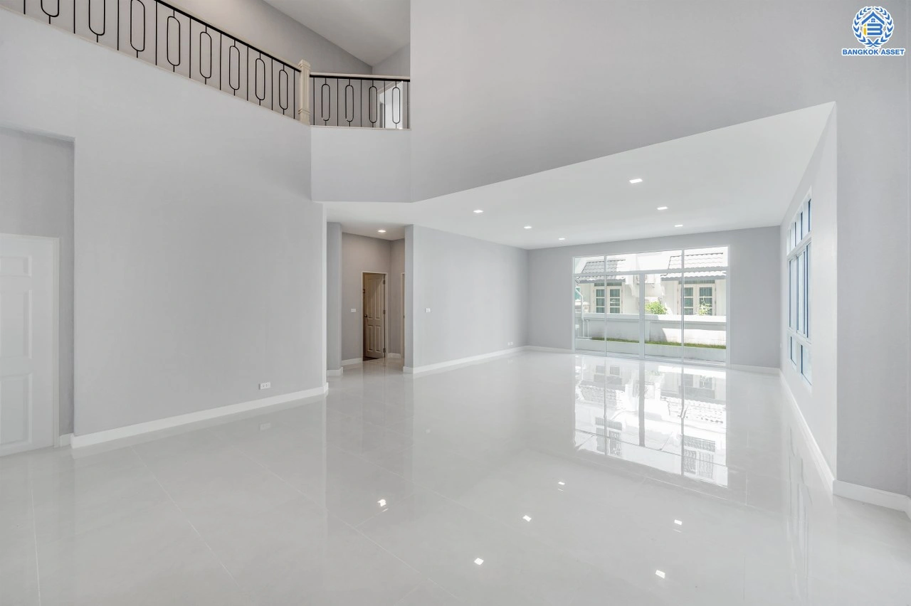 บ้านรีโนเวทใหม่ โครงการ ปัญจทรัพย์พาร์ค ปิ่นเกล้า (มุม) บ้านเดี่ยว 2 ชั้น 6 ห้องนอน 5 ห้องน้ำ จอด 2 คัน พื้นที่ใช้สอย 250 ตร.ม. บนที่ดิน 103.0 ตร.ว. ทำเล ตลิ่งชัน กรุงเทพมหานคร ใกล้ทางพิเศษศรีรัช-วงแหวนรอบนอก ออกแบบใหม่ทุกหลังโดยสถาปนิก พร้อมเข้าอยู่