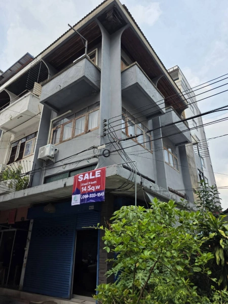 ขายถูก! ตึกแถวตลาดห้วยขวาง3.5ชั้น หลังมุม ตรงข้ามห้วยขวางเทอร์เรซ ใกล้Mrtุ600เมตร ขนาด14ตร.ว.