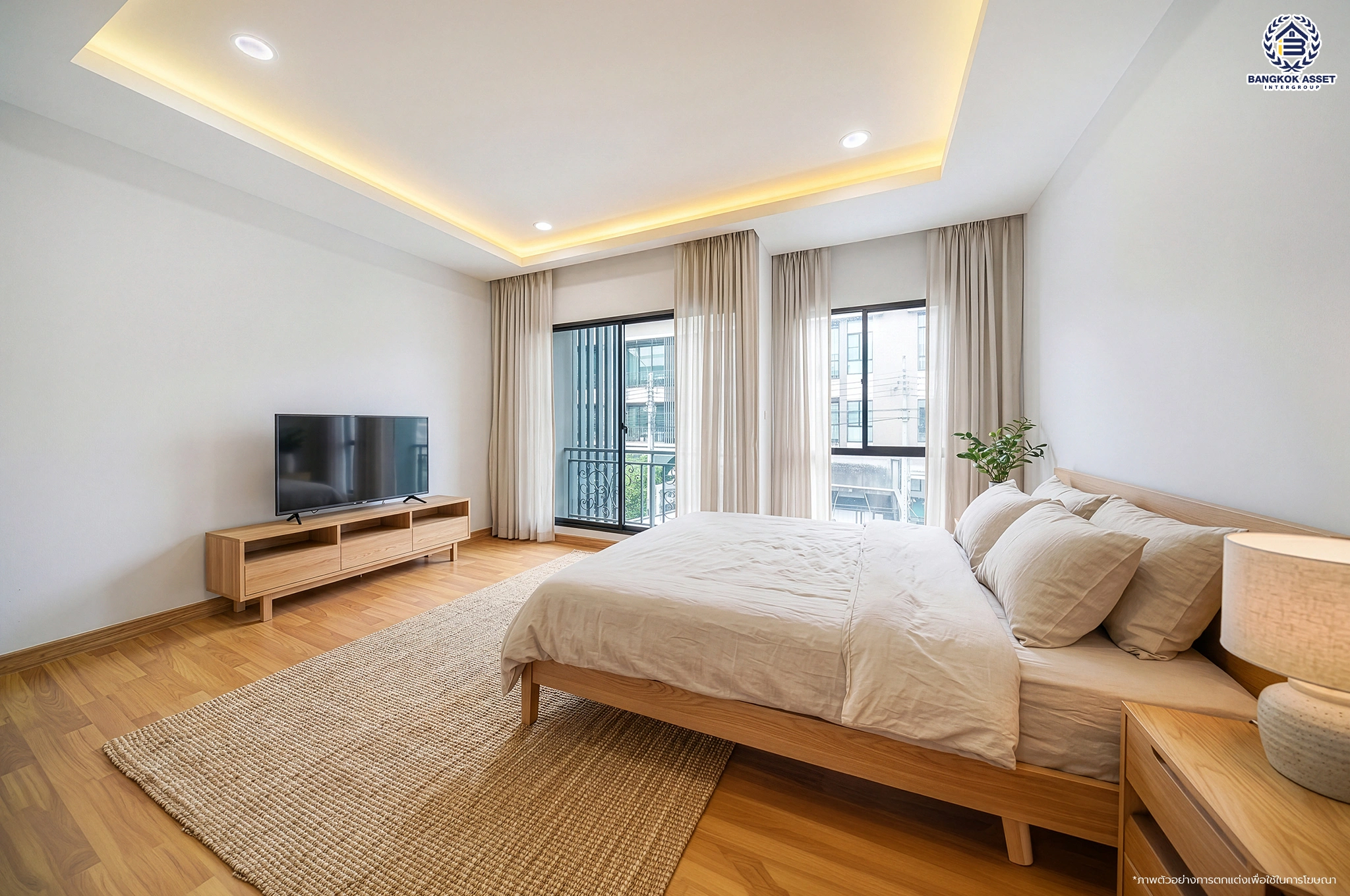 บ้านรีโนเวทใหม่ โครงการ บ้านกลางเมือง นวมินทร์ 42 ทาวน์เฮ้าส์ 3 ชั้น ตกแต่งใหม่ เนื้อที่ 20 ตร.ว. พื้นที่ใช้สอย 149 ตร.ม. 3 ห้องนอน 3 ห้องน้ำ จอดรถ 2 คัน ส่วนกลางครบ สระว่ายน้ำ ฟิตเนส คลับเฮ้าส์ ใกล้รถไฟฟ้าสายสีชมพู สถานีวงแหวนรามอินทรา, เซ็นทรัล อีสต์วิลล์ และทางด่วน  "ฉลองรัช"