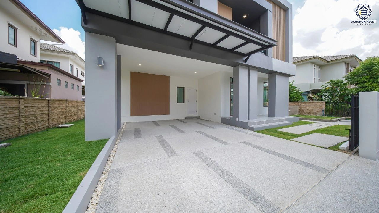 บ้านรีโนเวทใหม่ โครงการ บุราสิริ สนามบินน้ำ เนื้อที่ 66.2 ตร.ว. พื้นที่ใช้สอย 198.88 ตร.ม. ฟังก์ชัน 3 ห้องนอน 3 ห้องน้ำ จอดรถได้ 2 คัน บนทำเลเชื่อมต่อหลายส้นทาง ใกล้เซ็นทรัล นอร์ทวิลล์ และรถไฟฟ้าสายสีม่วง "สถานีแยกนนทบุรี1"