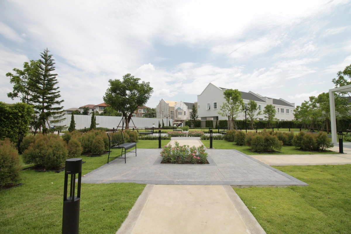ขายบ้านหรูติดถนนใหญ่ราชพฤกษ์ โครงการ The Matias (ราชพฤกษ์-แจ้งวัฒนะ) สไตล์ Dutch Colonial ใกล้ทางด่วนศรีรัช