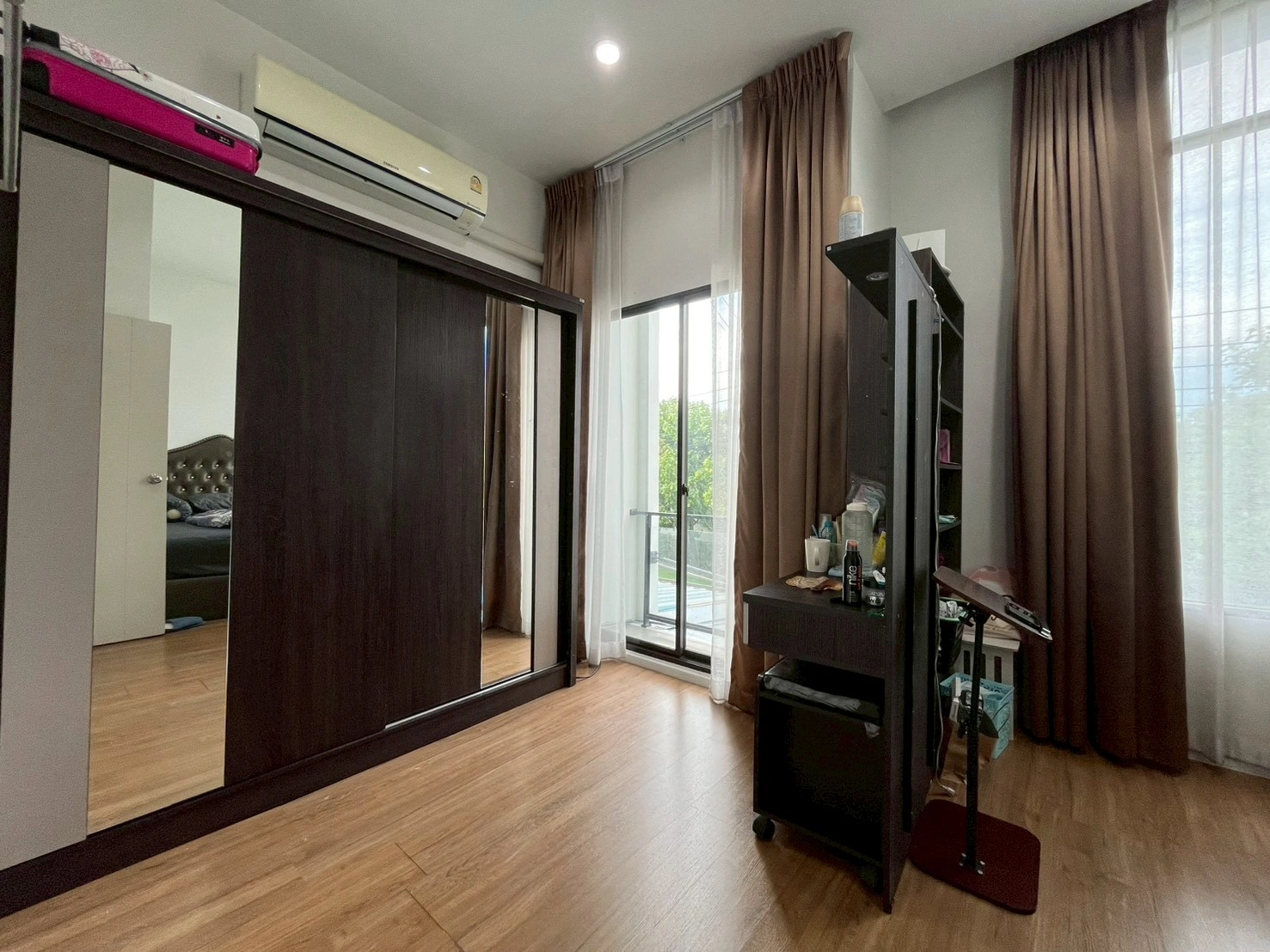ขายทาวน์โฮม 2 ชั้น 18 ตรว.พลีโน่ พหลโยธิน-วัชรพล 1 – ความเป็นส่วนตัวระดับพรีเมียม (ไม่มีบ้านฝั่งตรงข้าม!) ถ.เพิ่มสิน แขวงคลองถนน เขตสายไหม กรุงเทพฯ ราคา 3,300,000 บาท