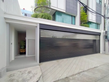 บ้านเดี่ยวแนวดิ่ง โซนใจกลางมหานครกรุงเทพ  ย่านซอยอารีย์ ใกล้อนุสาวรีย์ชัยสมรภูมิ