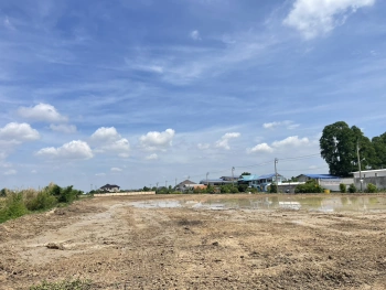 ขายที่ดินเปล่า เนื้อที่ 9-2-6.2 ไร่ ทำเลศักยภาพ บางพลี – ลาดกระบัง ต.บางโฉลง อ.บางพลี จ.สมุทรปราการ ราคา 180,000,000 บาท