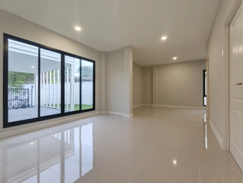 ขายบ้านเดี่ยว นันทวัน วงแหวน-รัตนาธิเบศร์ รีโนเวทใหม่ทั้งหลัง หลังริม เนื้อที่ 108.5 ตร.ว. พื้นที่ใช้สอย 369 ตร.ม. 5 ห้องนอน 5 ห้องน้ำ 3 ที่จอดรถ บ้านหลังใหญ่ เหมาะสำหรับครอบครัว ทำเลบางใหญ่ ใกล้ถนนกาญจนาภิเษก รัตนาธิเบศร์ และเซ็นทรัล เวสต์เกต