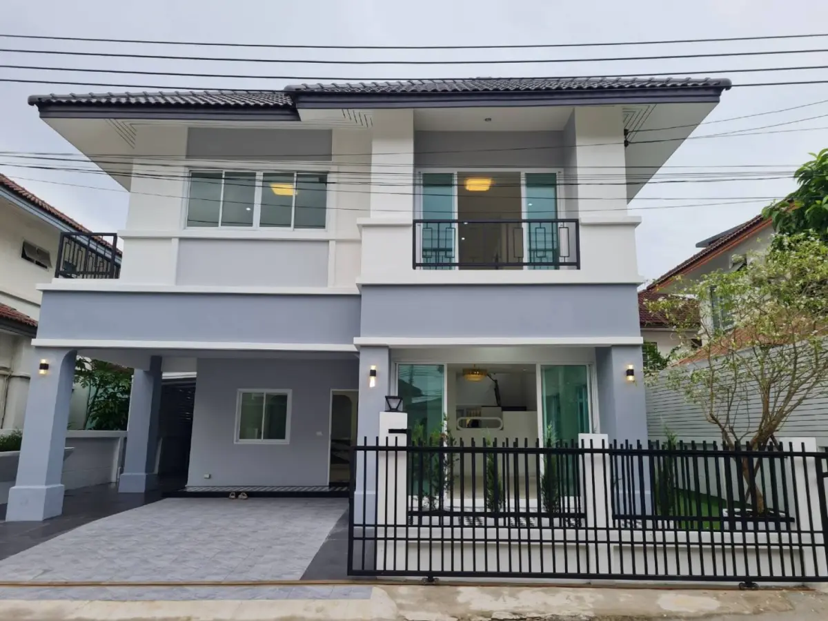 ขายบ้านเดี่ยว 2 ชั้น ลาดพร้าว101 พื้นที่ 50.10 ตรว. รีโนเวทใหม่ หมู่บ้านวาสินีแกรนด์โฮม กทม ใกล้รถไฟฟ้า