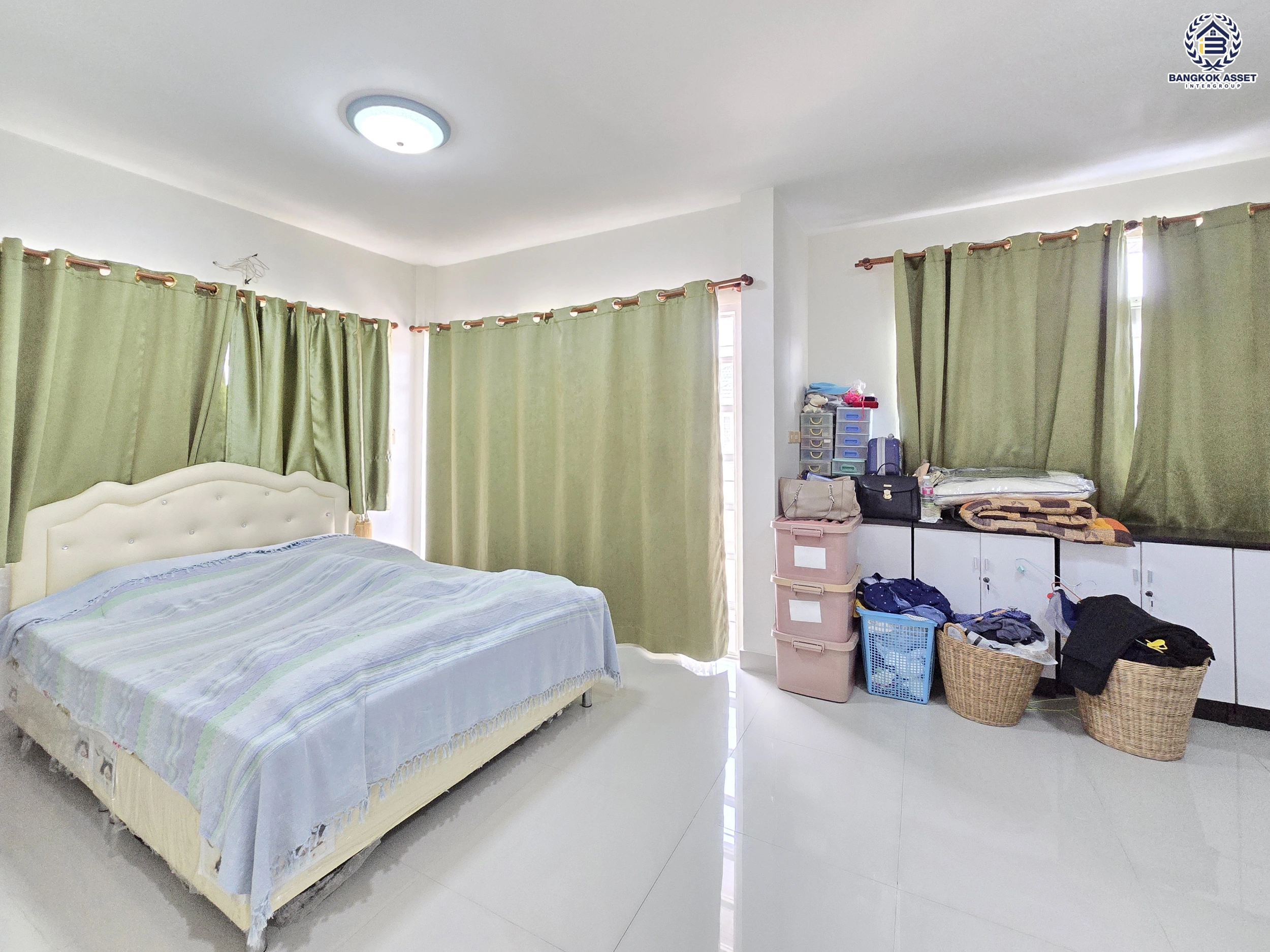 บ้านมือสอง โครงการ มณีรินทร์ รัตนาธิเบศร์ บ้านเดี่ยว 2 ชั้น 3 ห้องนอน 2 ห้องน้ำ ทำเลเมืองนนทบุรี ใกล้รถไฟฟ้าสายสีม่วง สถานีบางรักน้อย-ท่าอิฐ ใกล้เซ็นทรัล เวสต์เกต บนเนื้อที่ 52.9 ตร.ว. พร้อมเข้าอยู่