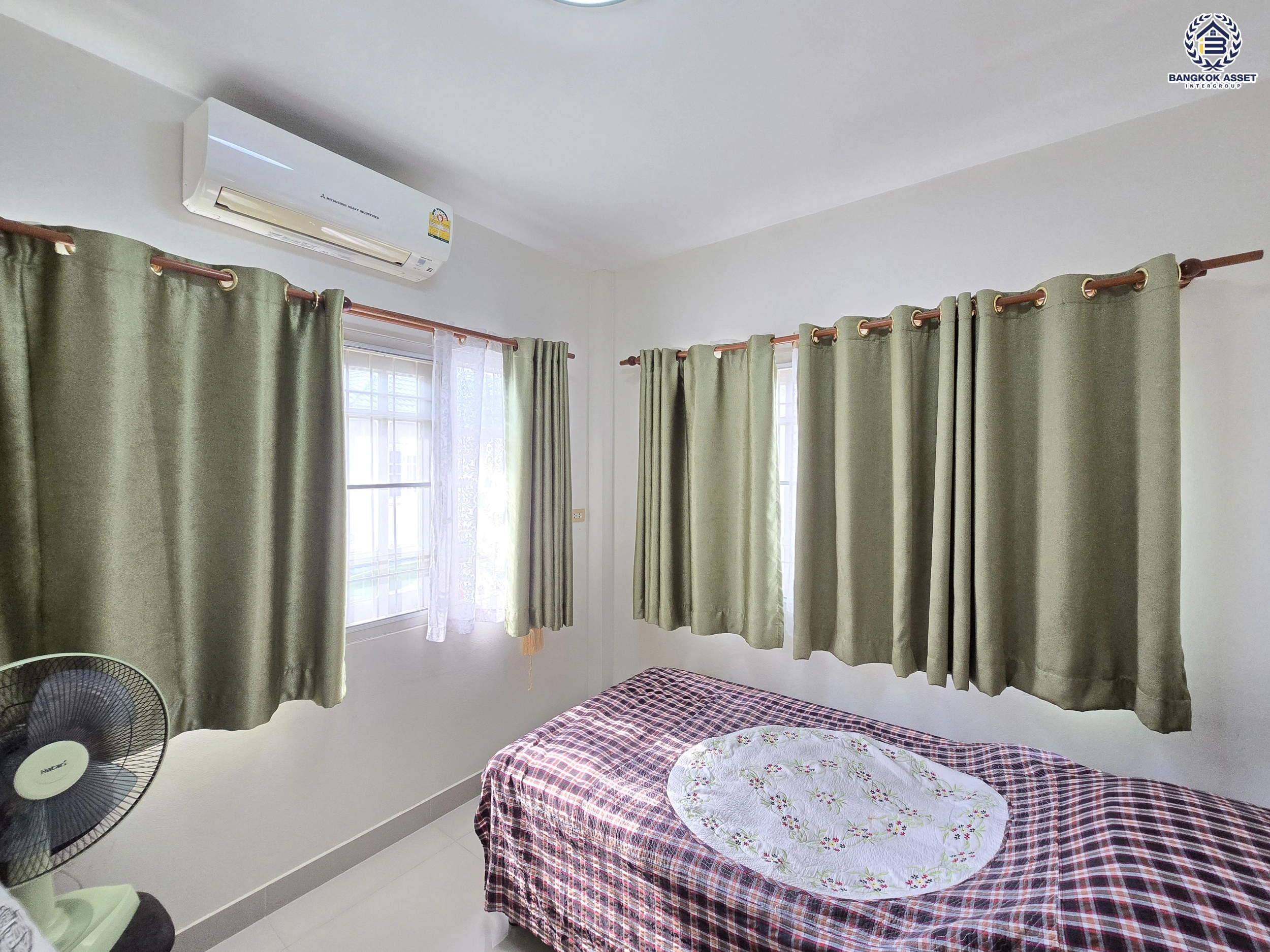 บ้านมือสอง โครงการ มณีรินทร์ รัตนาธิเบศร์ บ้านเดี่ยว 2 ชั้น 3 ห้องนอน 2 ห้องน้ำ ทำเลเมืองนนทบุรี ใกล้รถไฟฟ้าสายสีม่วง สถานีบางรักน้อย-ท่าอิฐ ใกล้เซ็นทรัล เวสต์เกต บนเนื้อที่ 52.9 ตร.ว. พร้อมเข้าอยู่