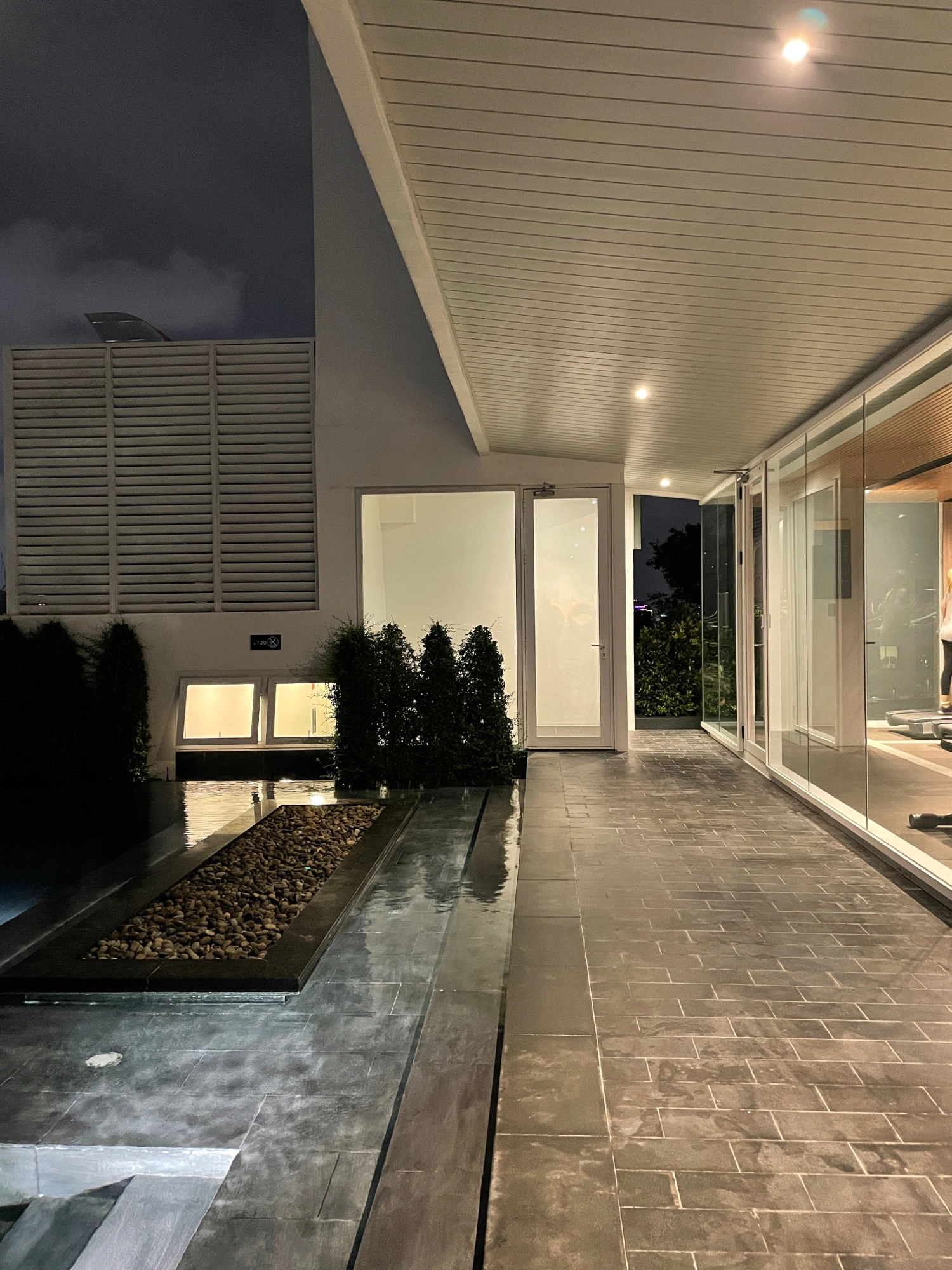 Wyndham Garden Bangkok Sukhumvit 42 : (Siamese Exclusive 42) BTS เอกมัย ขาย/ให้เช่า!!S