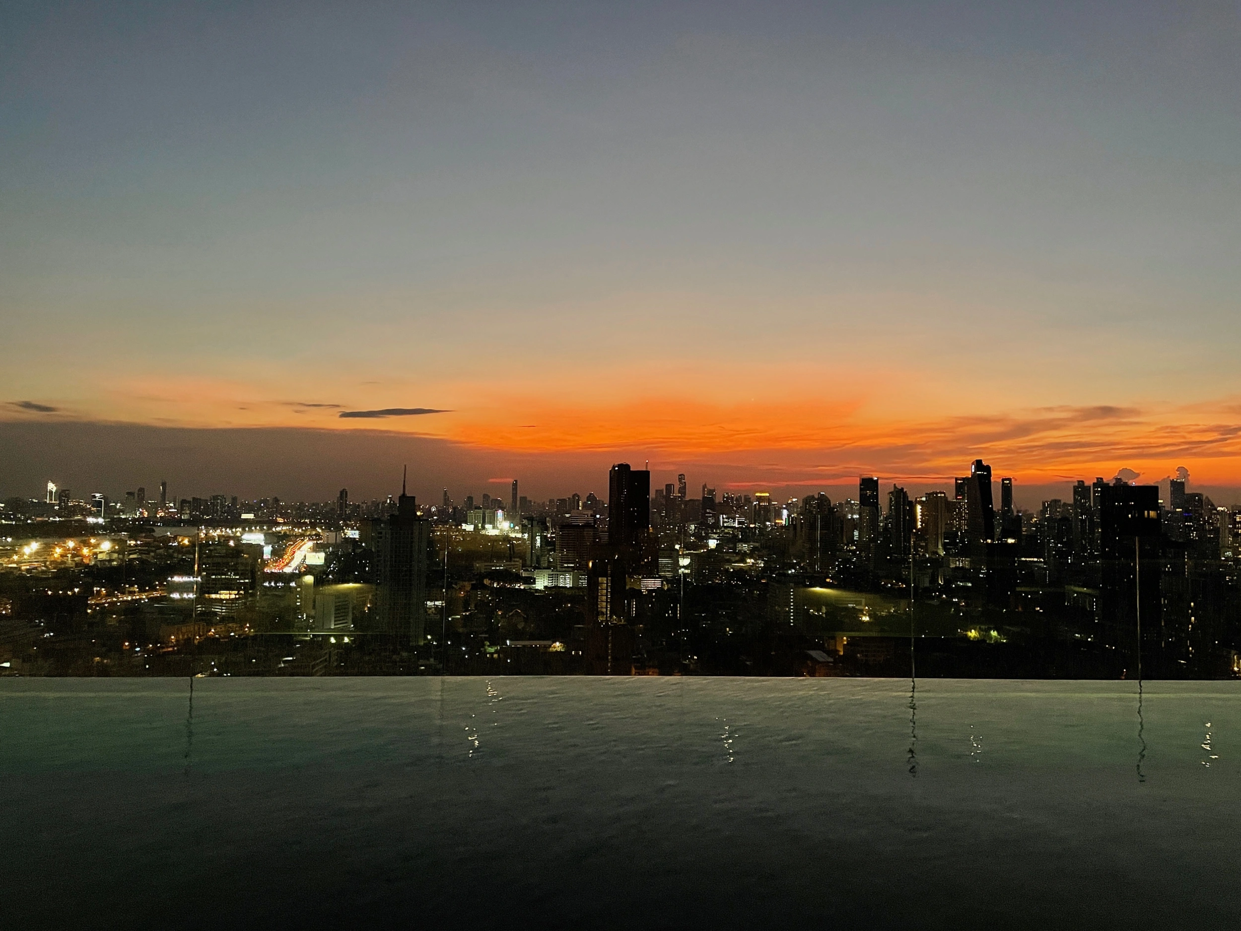 Wyndham Garden Bangkok Sukhumvit 42 : (Siamese Exclusive 42) BTS เอกมัย ขาย/ให้เช่า!!S