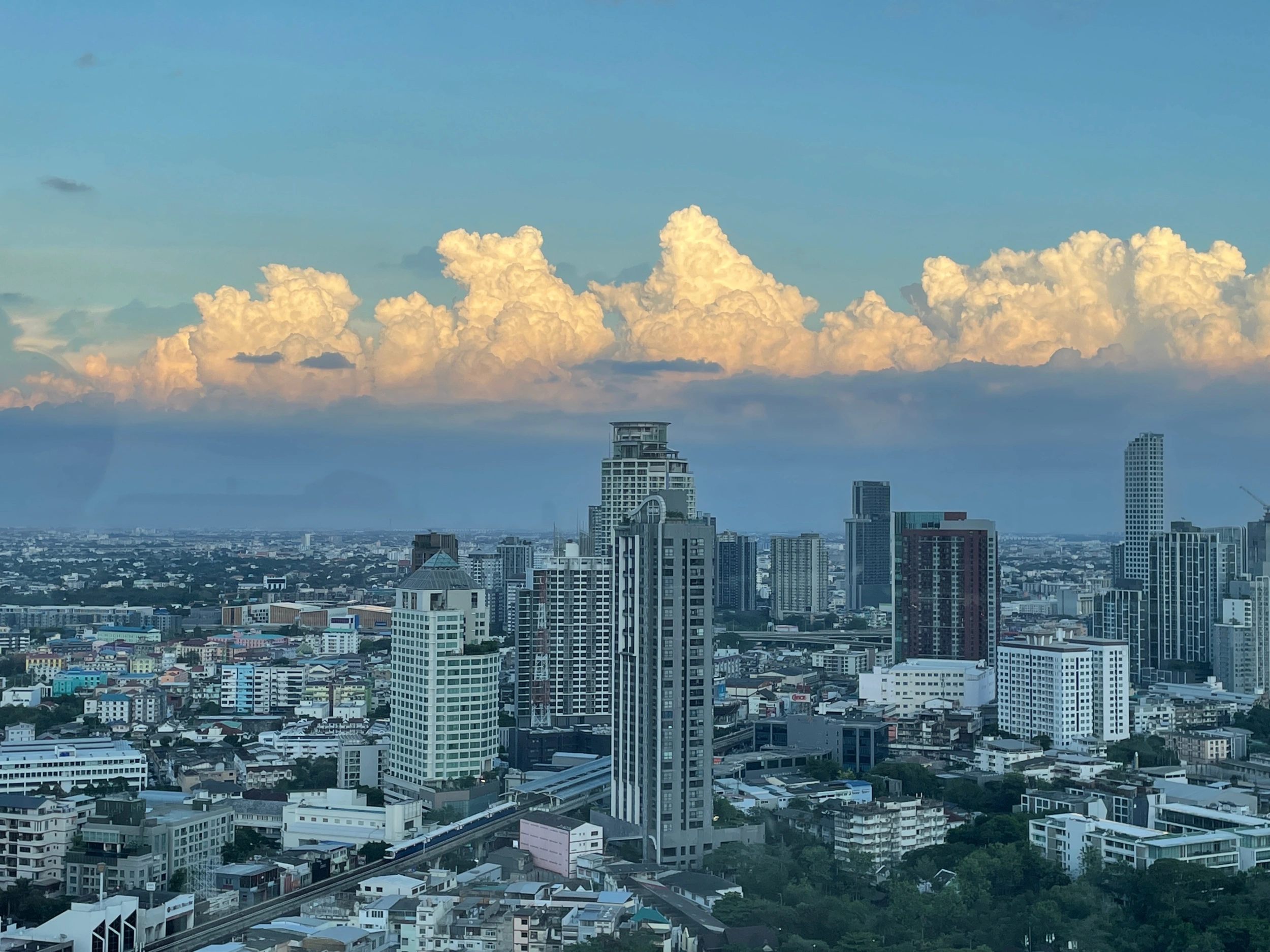 Wyndham Garden Bangkok Sukhumvit 42 : (Siamese Exclusive 42) BTS เอกมัย ขาย/ให้เช่า!!S