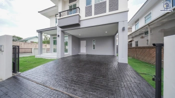 บ้านรีโนเวทใหม่ โครงการ เดอะแพลนท์ ราชพฤกษ์ หลังมุม เนื้อที่ 53.8 ตร.ว. พื้นที่ใช้สอย 180.63 ตร.ม. ฟังก์ชัน 3 ห้องนอน 3 ห้องน้ำ จอดรถได้ 2 คัน บนทำเลศักยภาพ เดินทางสะดวก ใกล้วงเวียนพระราม5, The Walk, ทางด่วน ศรีรัช และรถไฟฟ้าสายสีม่วง "สถานีบางรักใหญ่"