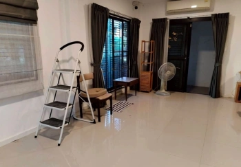 ลูกตื่นเช้าเพราะบ้านไกล คาซ่า เพรสโต้ ประชาอุทิศ 90 บ้านแฝดหลังมุมติดสวน ใกล้ รร.สารสาสน์ ผ่อนคุ้มกว่าเช่า งบไม่เกิน 4 ล้าน พร้อมอยู่ทันที