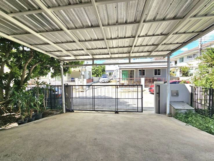 บ้านเดี่ยว 2 ชั้น โครงการพฤกษ์ลดา บางนา การเดินทางสะดวก