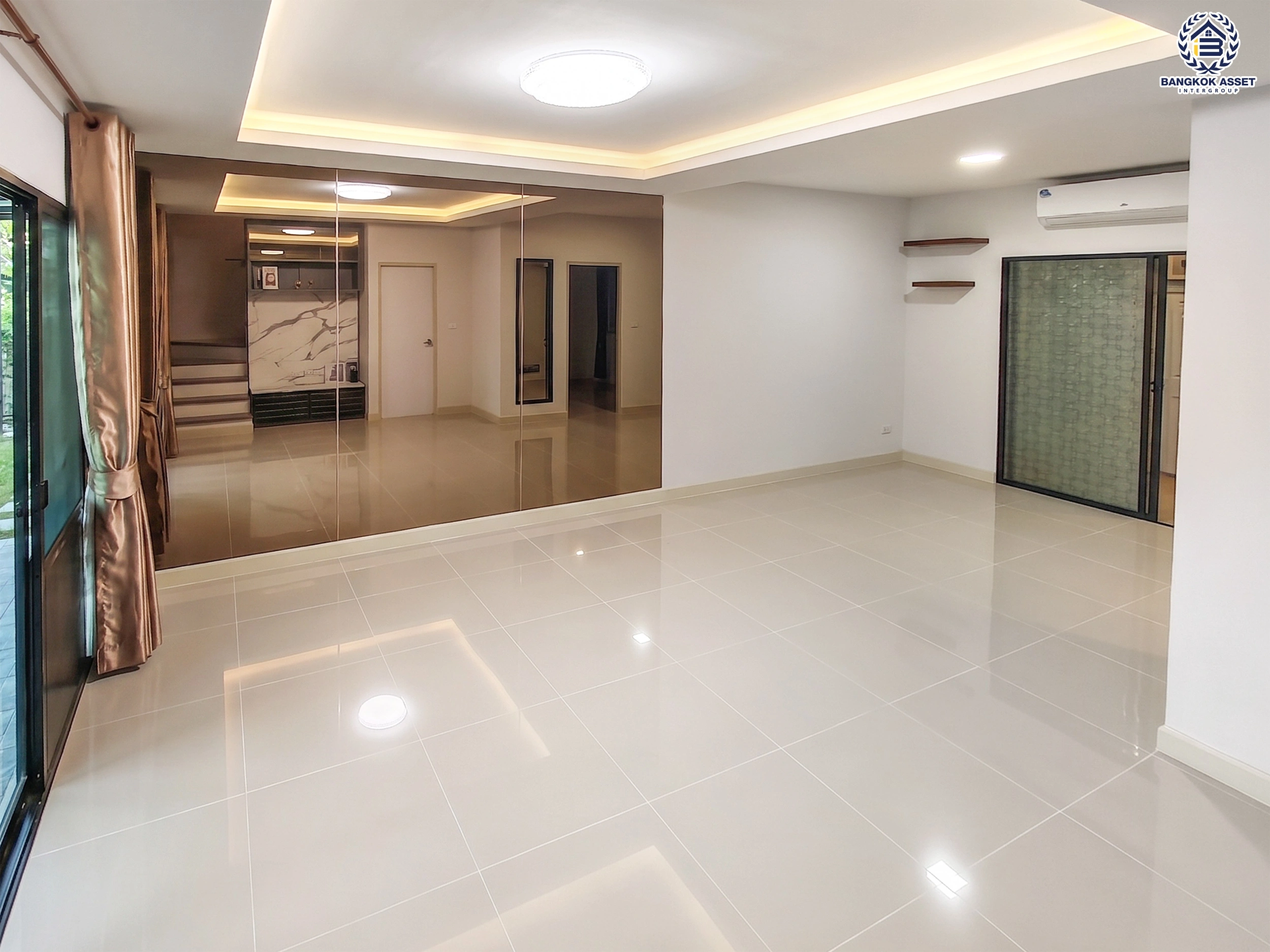 บ้านมือสอง โครงการสิริเพลส ราชพฤกษ์-346 ทาวน์โฮม 2 ชั้น 4 ห้องนอน 3 ห้องน้ำ พื้นที่ใช้สอย 133 ตร.ม. ที่ดิน 22.4 ตร.ว. ทำเลราชพฤกษ์-346 เมืองปทุมธานี โครงการแสนสิริ เดินทางสะดวก พร้อมเข้าอยู่