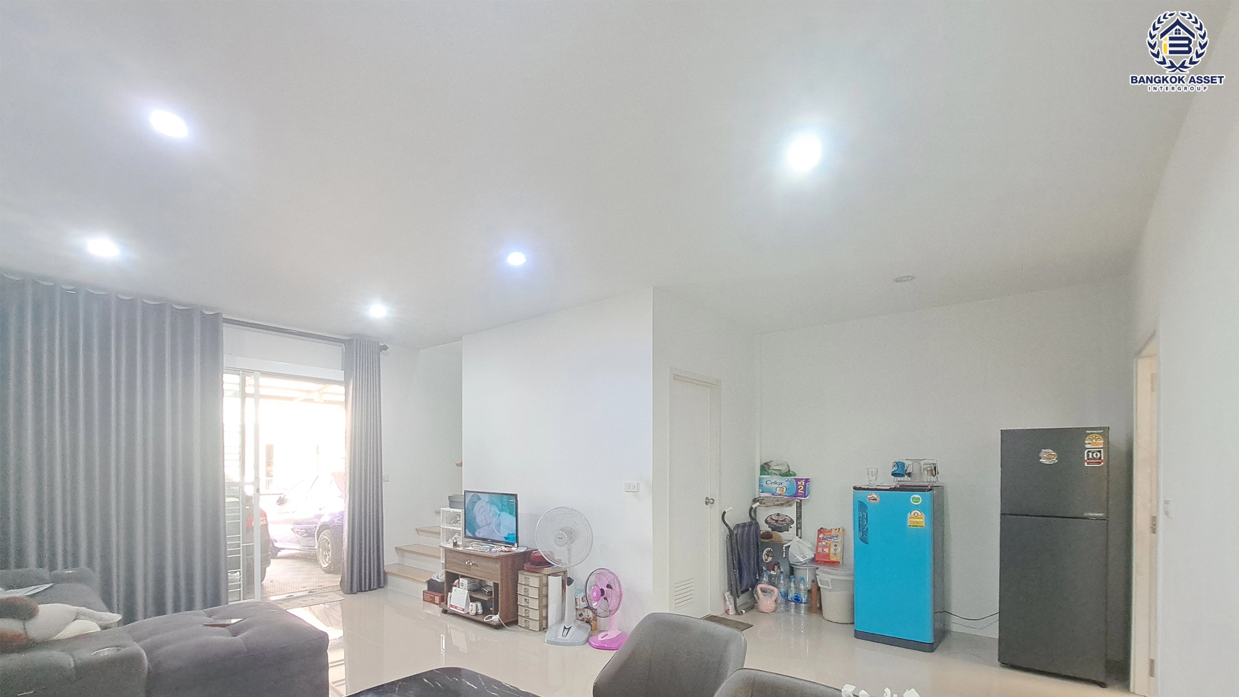 บ้านมือสอง โครงการธงสิริ3 บ้านกล้วย-ไทรน้อย ทาวน์เฮ้าส์หลังมุม 2 ชั้น 3 ห้องนอน 3 ห้องน้ำ จอดรถ 2 คัน พื้นที่ใช้สอยกว้าง ทำเลไทรน้อย นนทบุรี ติดถนนบ้านกล้วย-ไทรน้อย เดินทางสะดวก ใกล้โรงพยาบาลและโรงเรียน