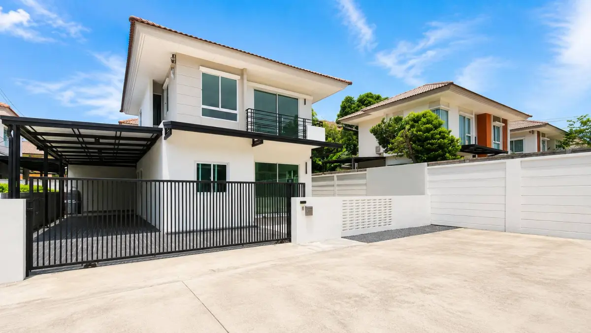 🏡 บ้านเดี่ยวหลังมุม รีโนเวทใหม่ทั้งหลังขายด่วนบ้านเดี่ยว งบไม่ถึง 5 ล้านบาท  โซนวัชรพล–สายไหม–หทัยราษฎร์