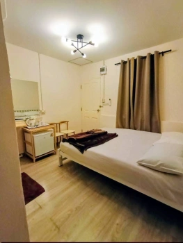 ห้องพักรายวัน เมืองพัทยา ราคาถูก Small Room ห้องพักพัทยาใต้