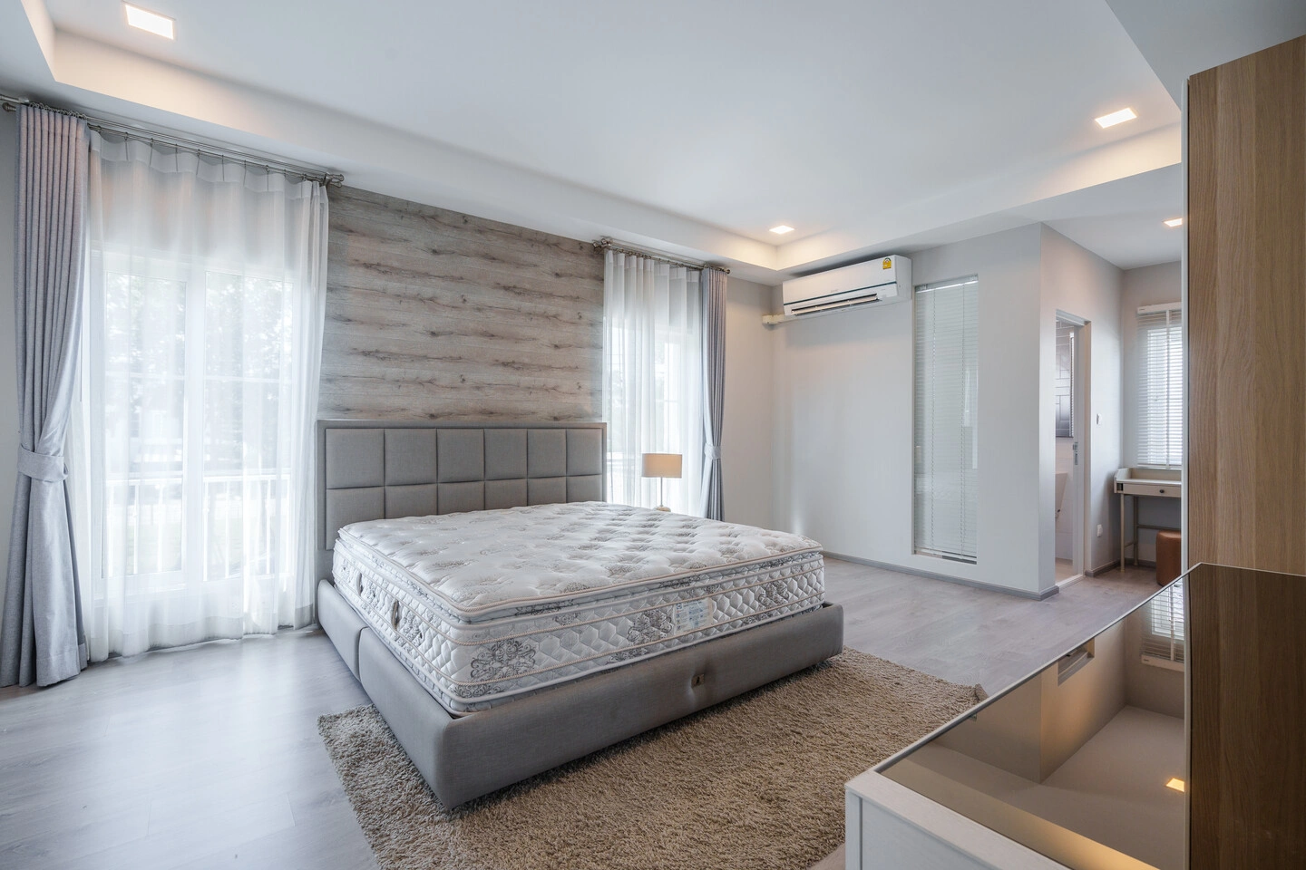 🔥 LIMITED OWNER POST — บ้านเดี่ยวติดสวนให้เช่า 🏡 แลนด–Ramkhamhaeng 2 Phase 1 🎒 เดินเพียง 5 นาที / ประมาณ 200 เมตร ถึง Dulwich College Bangkok