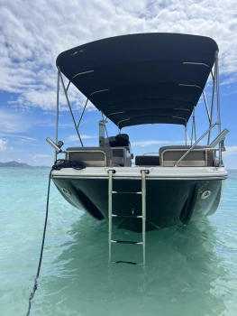 ขายเรือ  elament XR7 สภาพเรือสวย พร้อมใช้งาน 100%