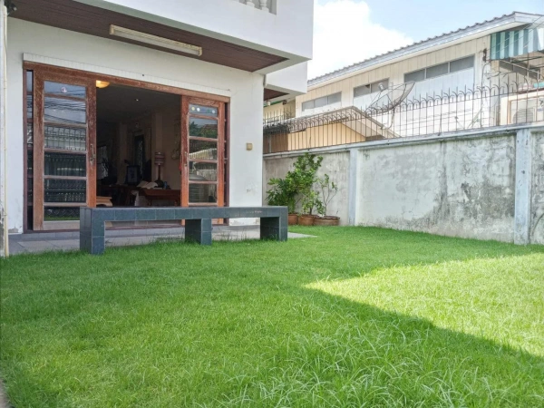 บ้านเดี่ยว ลาดพร้าว35 5 นอน 5 น้ำ 72 ตรว.