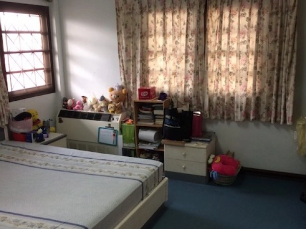 บ้านเดี่ยว ลาดพร้าว35 5 นอน 5 น้ำ 72 ตรว.
