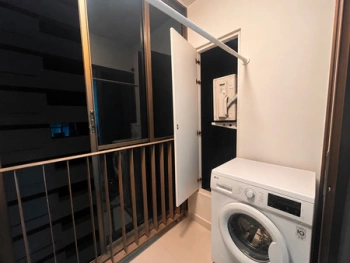 For Rent Ideo Sathorn Taksin Top 27th Fl 0m to BTS Krung Thon Buri 35 sqm 1BR Bathtub Min 3 Months Lease Fully Furnished 22k mo