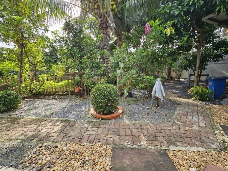 ขายบ้านสวน  สุขาภิบาล5  ซอย 70 เขตสายไหม เข้าซอยเพียง 300 เมตร