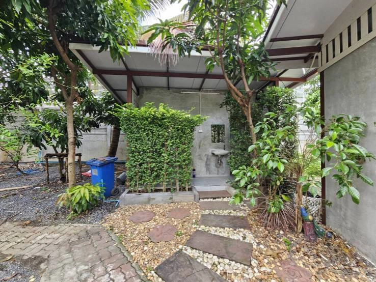 ขายบ้านสวน  สุขาภิบาล5  ซอย 70 เขตสายไหม เข้าซอยเพียง 300 เมตร