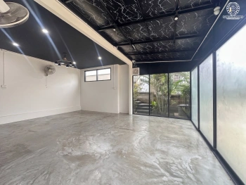 บ้านเดี่ยวพร้อมเข้าอยู่ โครงการ ภัสสร26 ราชพฤกษ์-ติวานนท์ หลังมุม เนื้อที่กว้าง 64.10 ตร.ว. พืนที่ใช้สอย 150 ตร.ม. ฟังก์ชัน 3 ห้องนอน 3 ห้องน้ำ 2 ที่จอดรถ บนทำเลเชื่อมต่อถนน345, ถนนราชพฤกษ์ ใกล้โครงการรถไฟฟ้าสายสีชมพู "สถานีแยกปากเกร็ด"