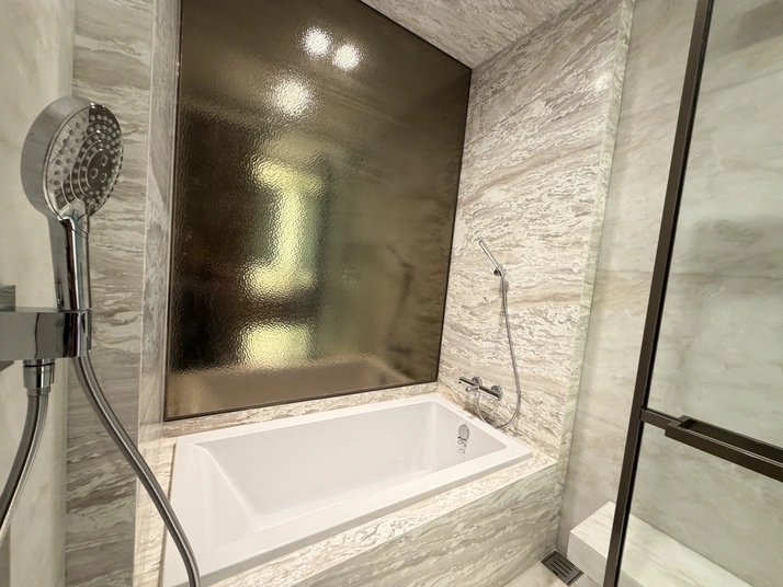 For Rent: SCOPE Langsuan (83 sqm) 1 Bed  Chanintr Furnished  Private Lift 170k/month