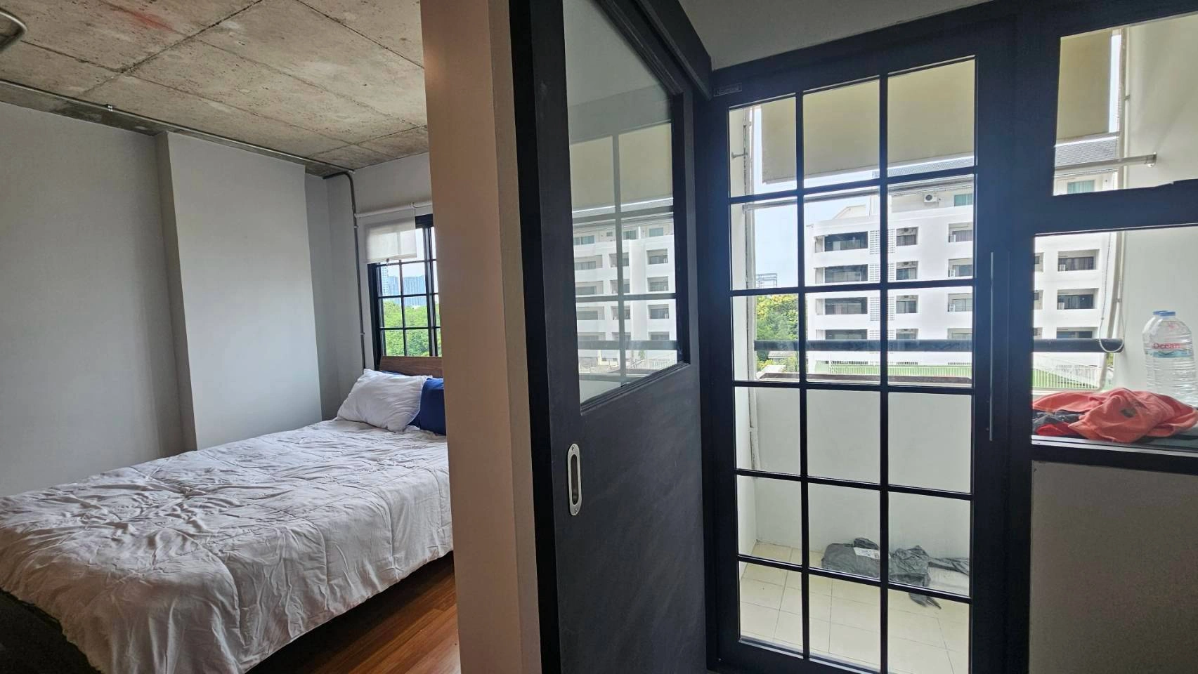 One Thonglor Station 31 sq.m. Studio Loft, 200m from BTS Thong Lo behind T-One. High Yield 8%+, fully furnished, only 3.65 MB.