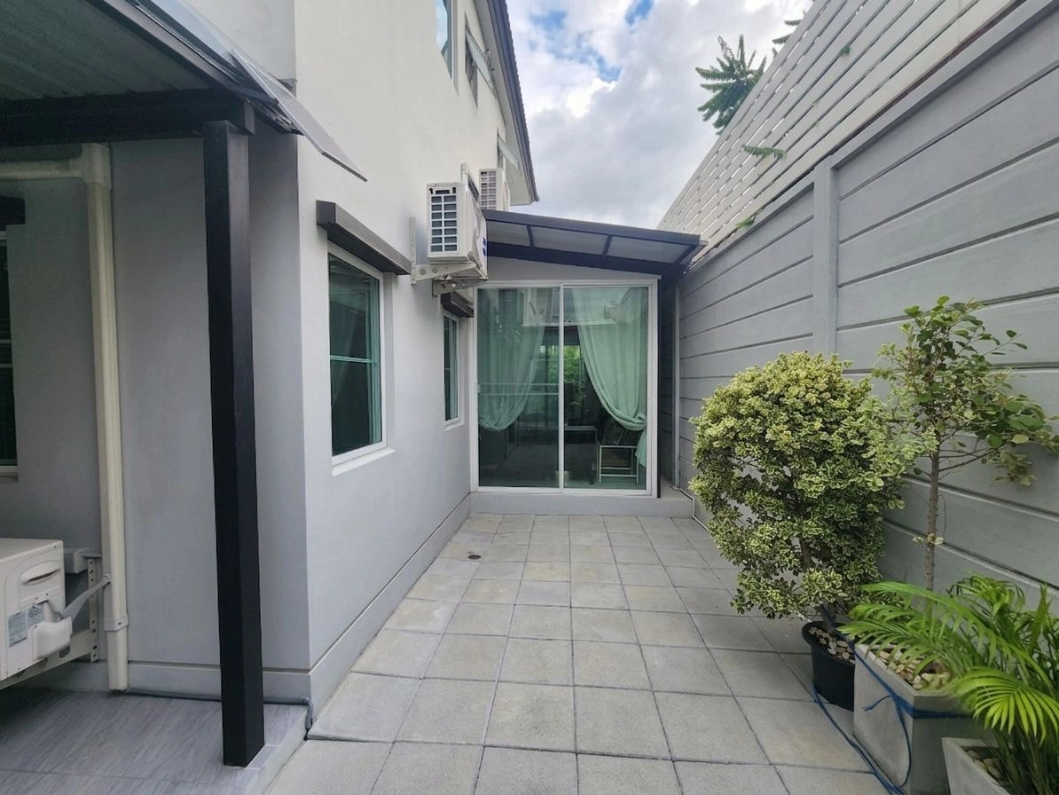 🏡 ขายบ้านเดี่ยว 2 ชั้น หลังมุม โครงการเซนโทร วัชรพล | บ้านสวย พร้อมเข้าอยู่ พื้นที่กว้าง บรรยากาศส่วนตัว