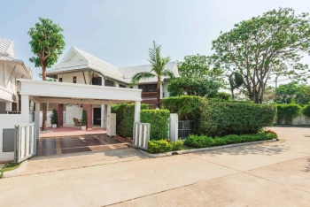 จ้าของโพสขายเอง (Owner Post)  ขายบ้านเดี่ยวหลังมุม พื้นที่สวนส่วนตัวขนาดใหญ่ 102.2 ตรว !!! รีโนเวทใหม่ทั้งหลัง พร้อมเข้าอยู่ โดยผู้รับเหมาชาวตะวันตกที่ผ่านการรับรองมาตรฐาน