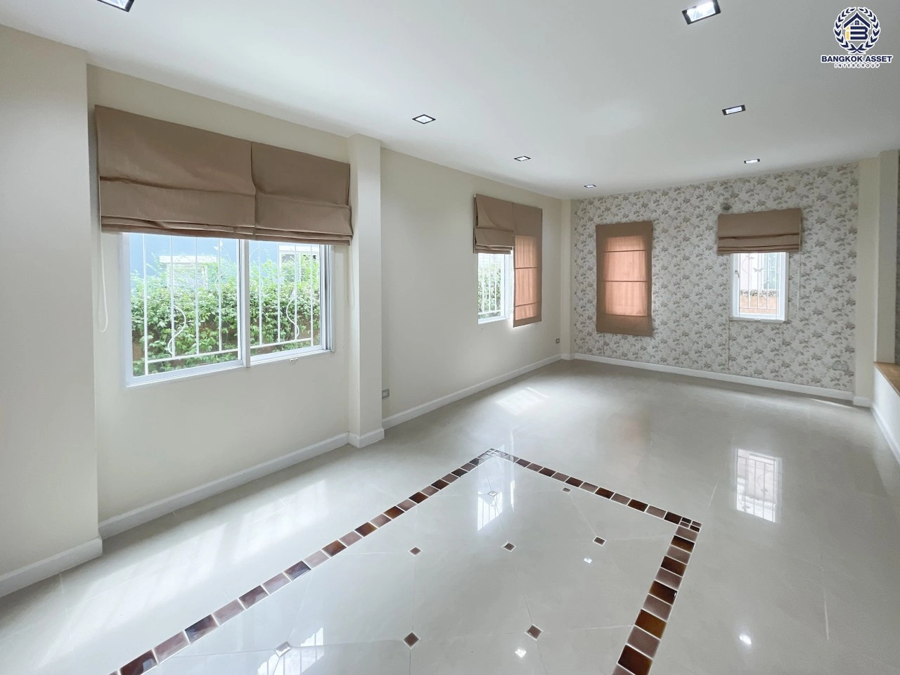 บ้านเดี่ยว 2 ชั้น โครงการ ปริญญดา เกษตร-นวมินทร์ เนื้อที่ 53.2 ตร.ว. พื้นที่ใช้สอย 150 ตร.ม. ฟังก์ชัน 3 ห้องนอน 3 ห้องน้ำ 2 ที่จอดรถ เชื่อมต่อถนนนวมินทร์ ถนนประเสริฐมนูกิจ และถนนประดิษฐ์มนูธรรม ใกล้โรงเรียนเลิศหล้า