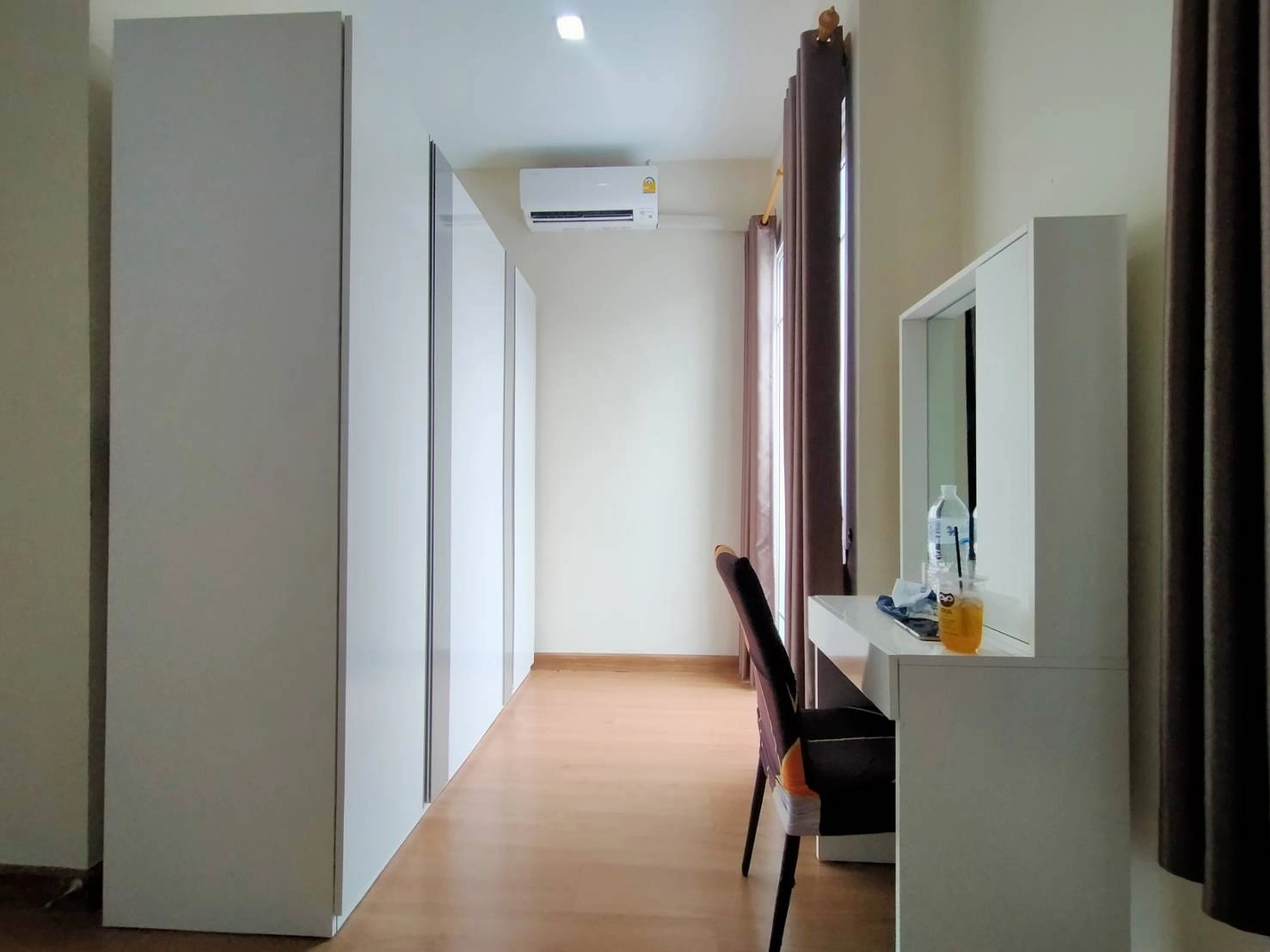 ขาย / ให้เช่า ทาวน์โฮม 2 ชั้น 4 ห้องนอน โกลเด้นท์ ทาวน์ ทำเลอ่อนนุช – ลาดกระบัง – สวนหลวง